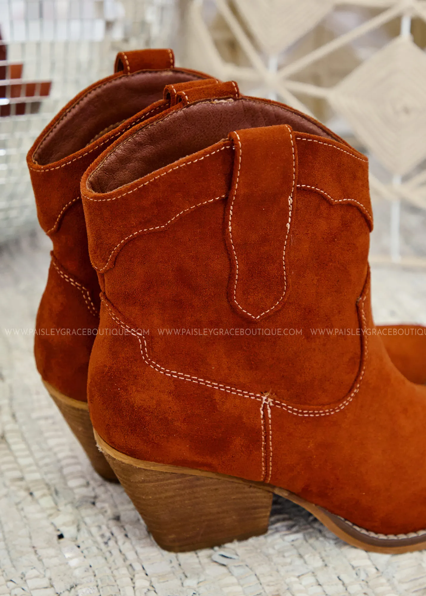 Deirdra Boots by Very G - Rust Suede