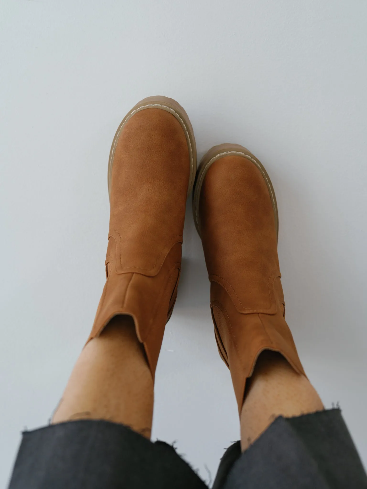 Mia: Torren Boots - Cognac