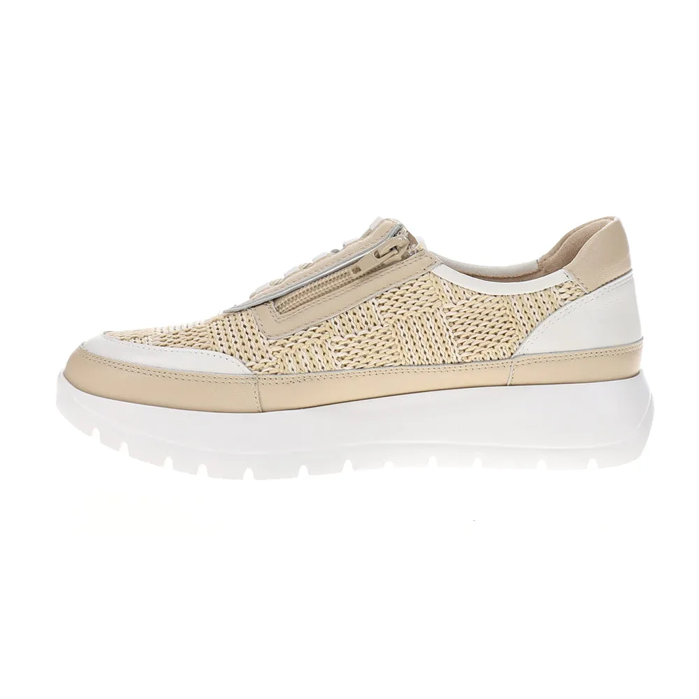 Qubi Slip On Sneakers