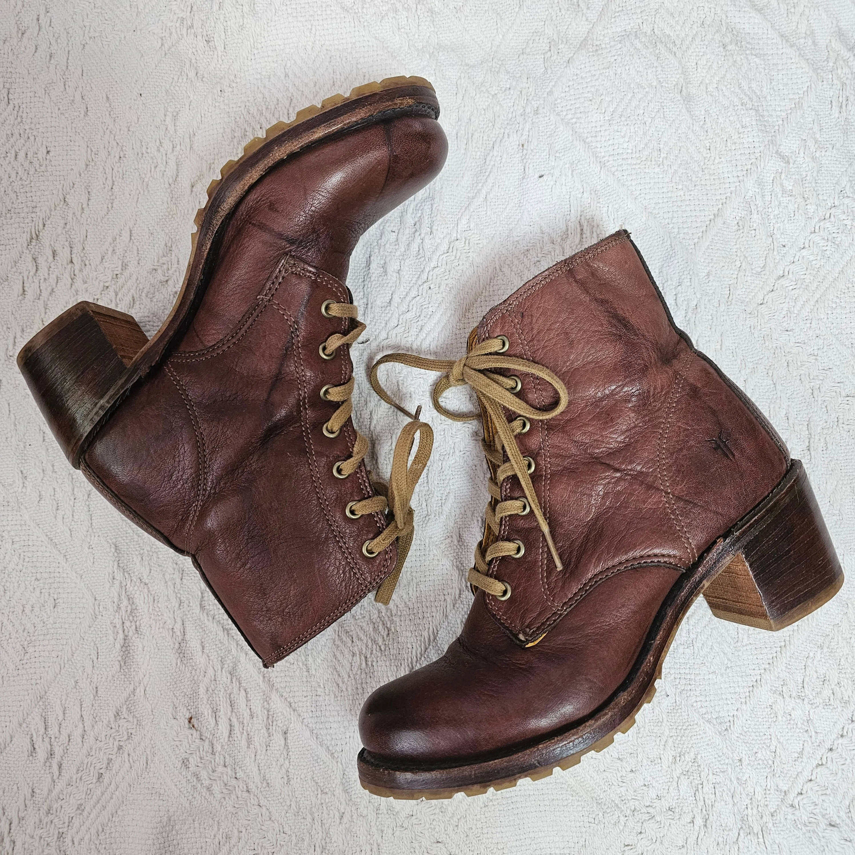 Vintage Frye Leather Lace-Up Boots – Made in USA (Size 7, True to Size)